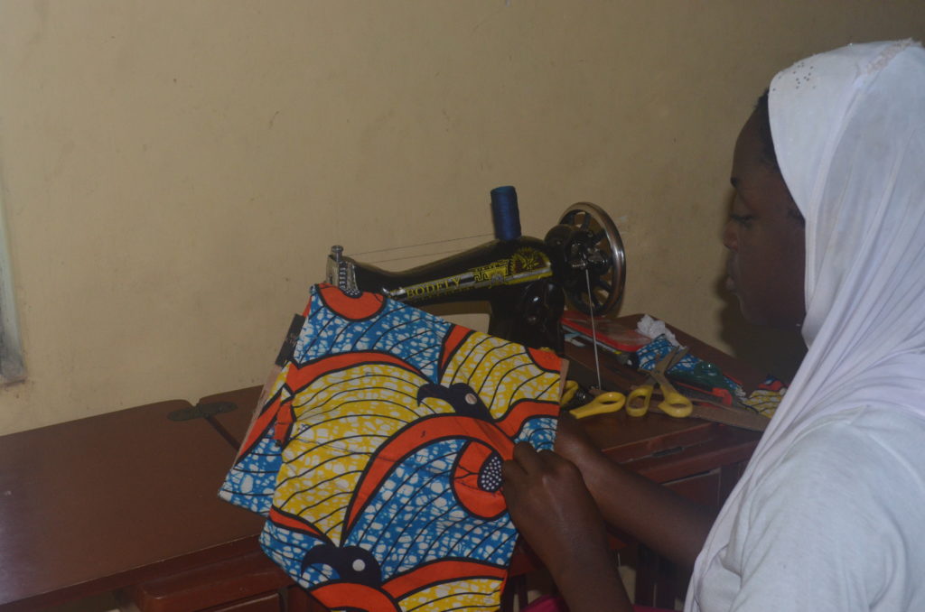 Participants at Prikkle Academy Academy Makerspace create projects