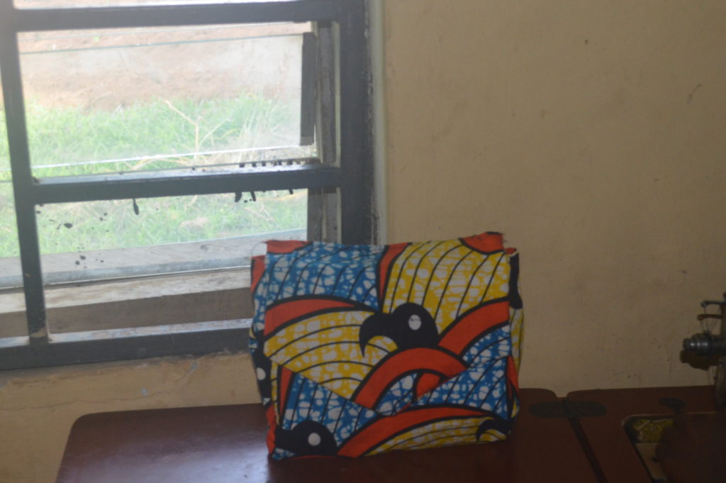 Participants at Prikkle Academy Academy Makerspace create projects